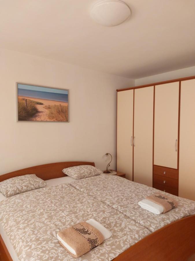 Apartman Sous Les Rochers Grižane Kültér fotó