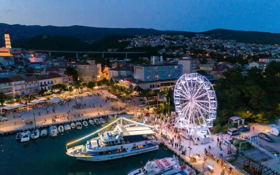 Apartman Sous Les Rochers Grižane Kültér fotó